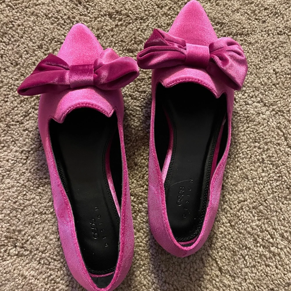 ASOS Fuschia bow flats - Picture 3 of 5
